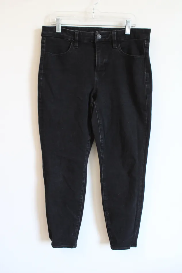 American Eagle Dream Stretch Black HighRise Jegging 8 Short American Eagle Necklaces American Eagle Dream Stretch Black HighRise Jegging 8 Short American Eagle Necklaces