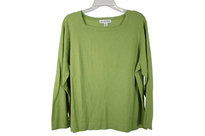 August Max Woman Earrings August Max Woman Green Knit Sweater 1X