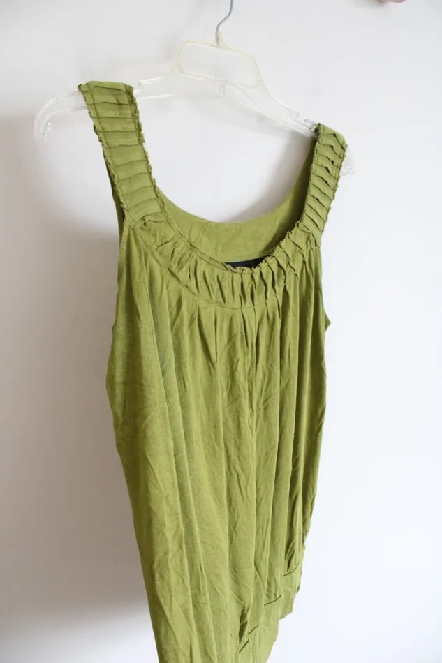 Axcess Axcess Green Pleated Neckline Tank Top M Earrings