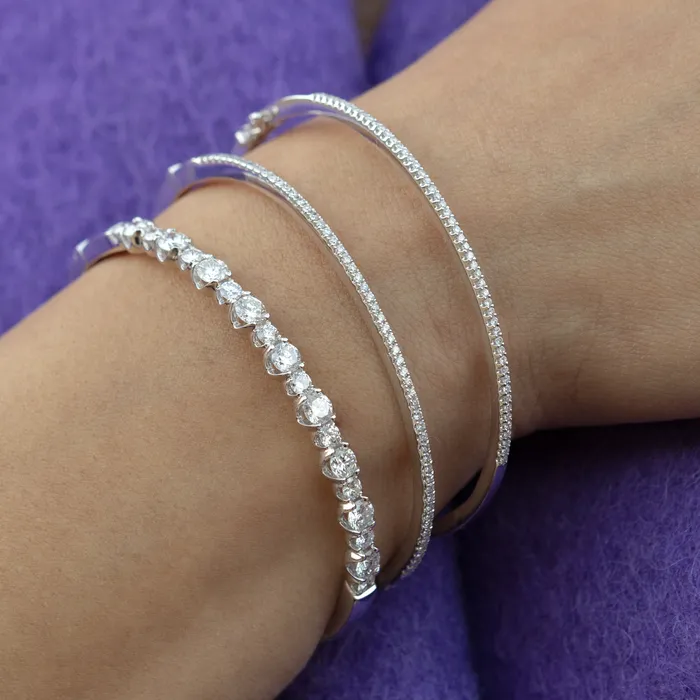 Bracelets RACHEL LYNN CHICAGO 18 Karat White Gold 45cts Diamond Hinge Bracelet