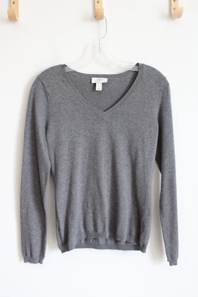 Earrings Ann Taylor LOFT Ann Taylor LOFT Gray VNeck Sweater XS