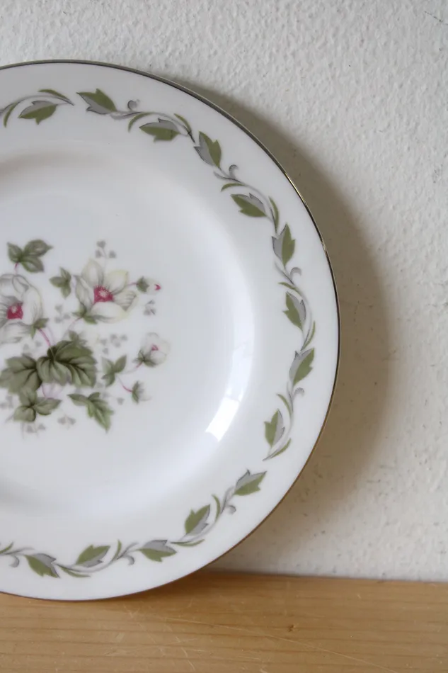Earrings Flair Flair Fine China Japan Irene 4149 Dessert Plate 6