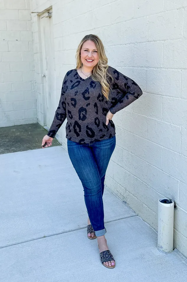 Earrings Hopely Take A Chance Leopard Top
