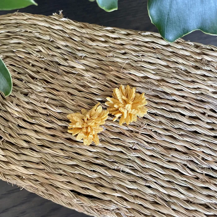 Earrings ISZI Fabric Flower Stud Earrings