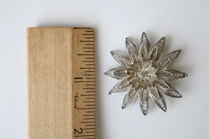 Earrings Jubilee Thrift Vintage Dalia Flower Pin