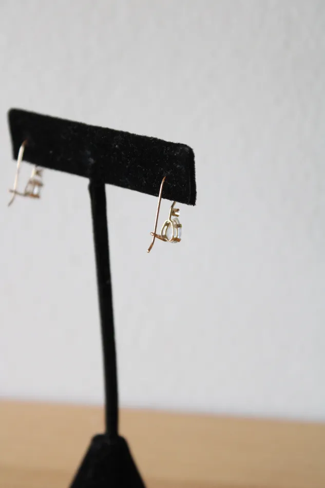 Earrings Jubilee Thrift Yellow 10K Gold Teardrop Earrings