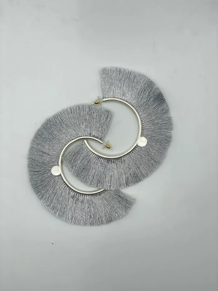 Earrings LUNE EARRING Erika Pea Earrings LUNE EARRING Erika Pea