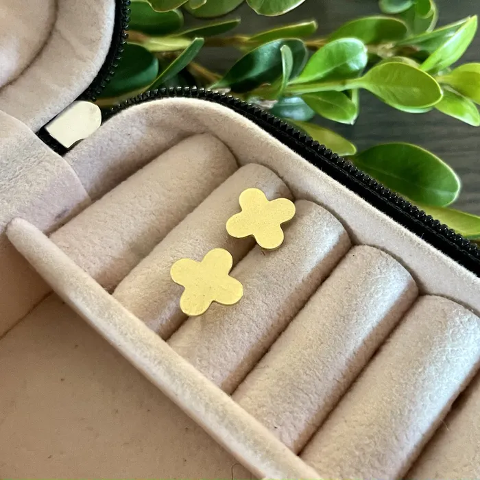 Earrings Plus Stud Earrings KIKI