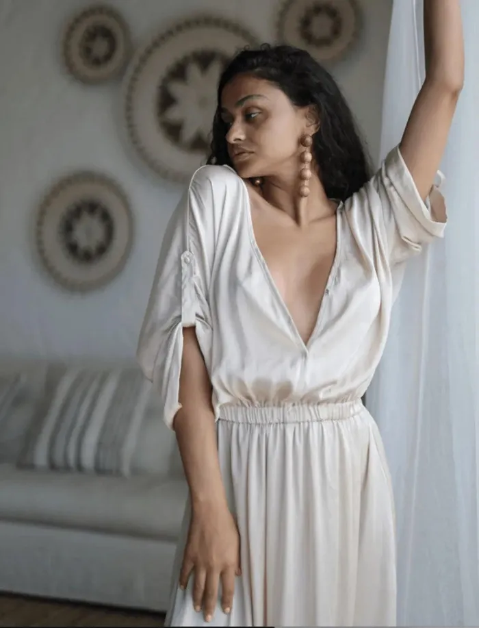 Earrings Vevi Jumpsuit Erika Pea