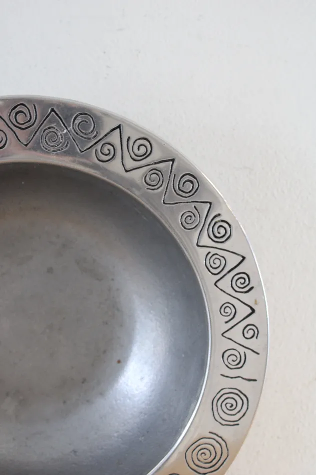 Earrings Wilton Armetale Wilton Armetale Reggae Pewter Etched Rim Serving Bowl