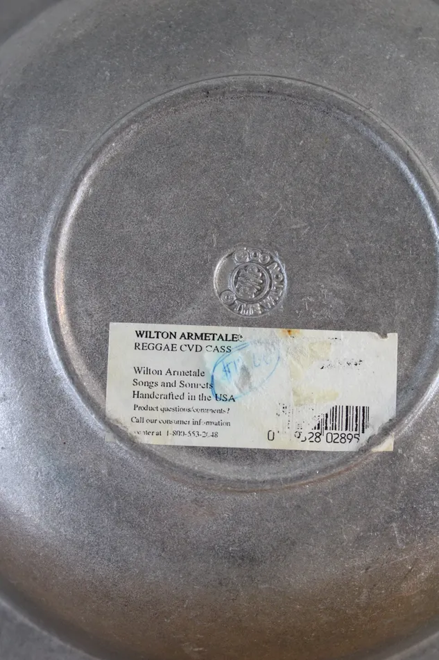 Earrings Wilton Armetale Wilton Armetale Reggae Pewter Etched Rim Serving Bowl