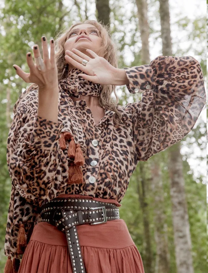 Erika Pea Earrings ELLA RIMBA ANIMAL BLOUSE