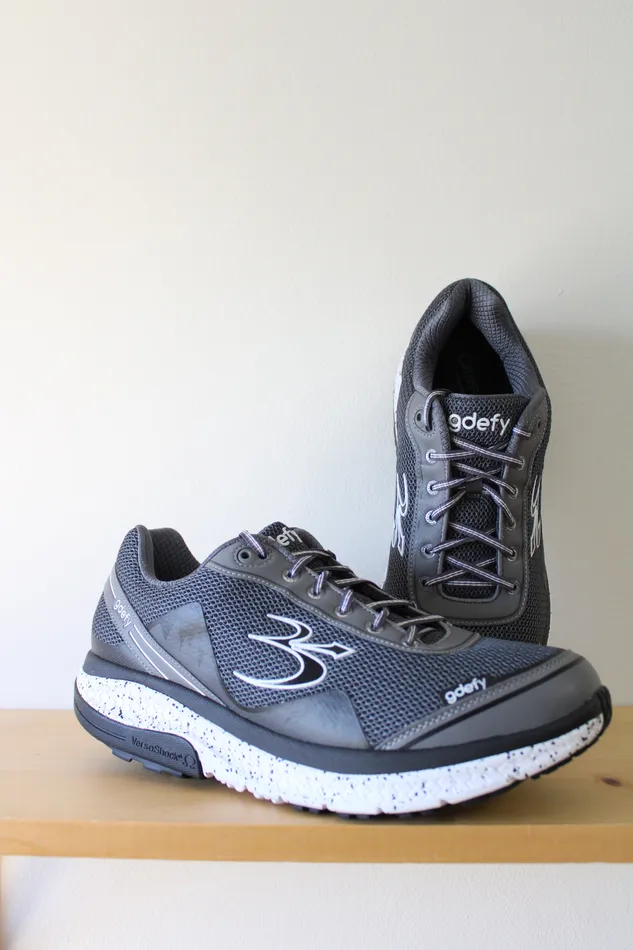 GDefy Comfort Fit Gravity Defyer Gray Sneaker Size 14 Gdefy Earrings