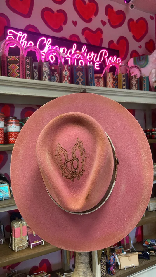 HATTERS OF AMERICA Earrings CORRAL REBEL FELT HAT PINK