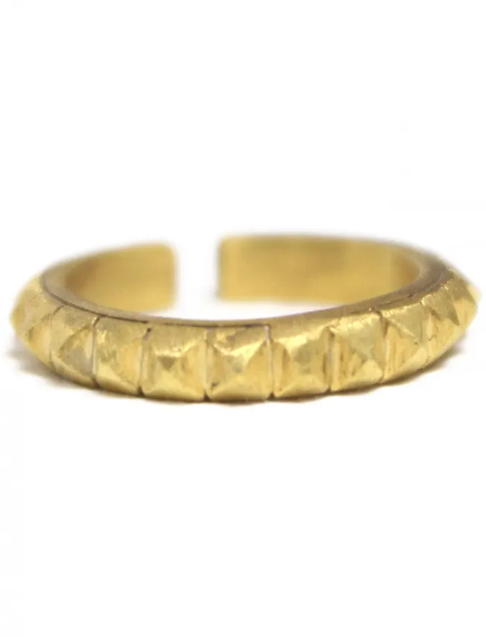 IsiMidi Ring Giza Pyramid Erika Pea Rings