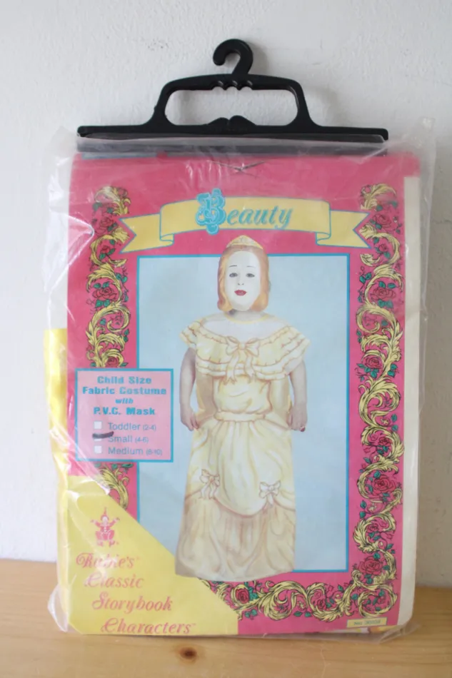 Jubilee Thrift Earrings Vintage Rubies Classic Storybook Characters Beauty Child Costume Mask Size S 46 Jubilee Thrift Earrings Vintage Rubies Classic Storybook Characters Beauty Child Costume Mask Size S 46
