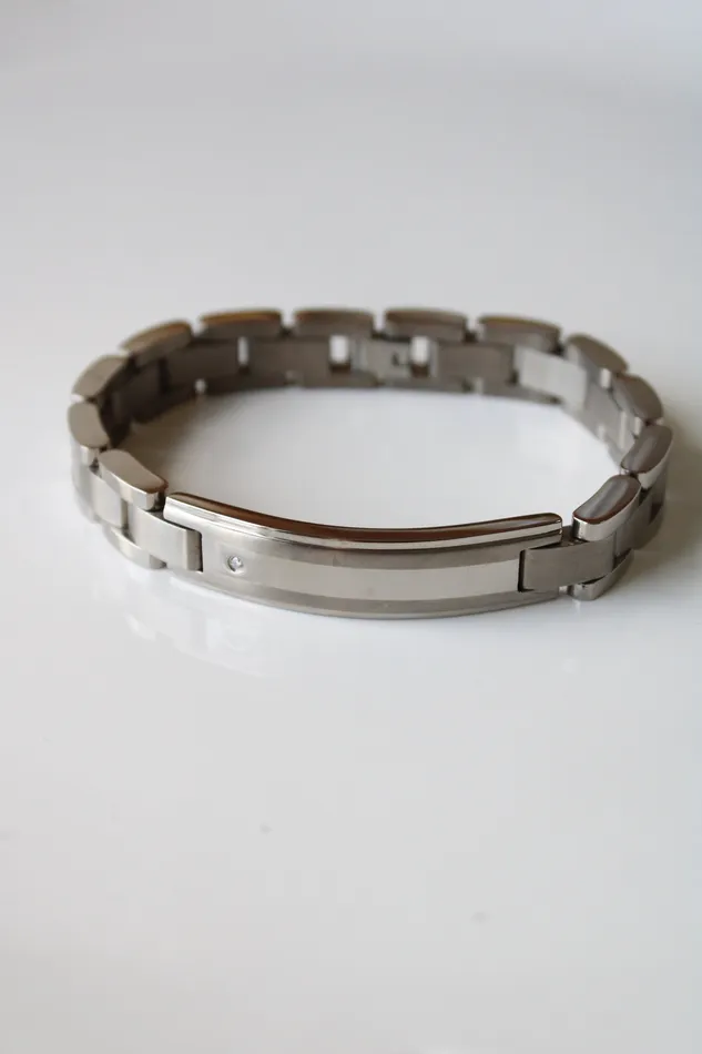 Jubilee Thrift Stainless Steel Diamond Mens Silver Bracelet Bracelets