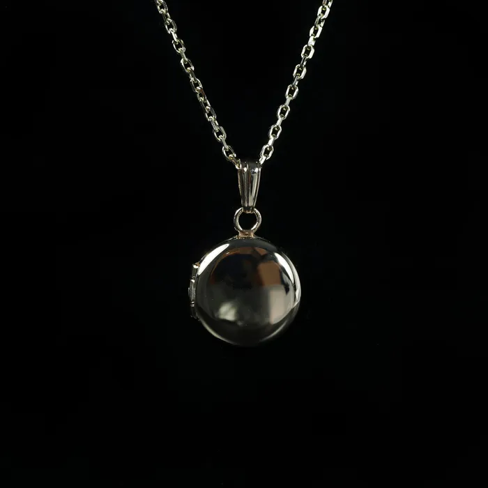 Marathon Necklaces 14k Yellow Gold Mini Round Locket Pendant