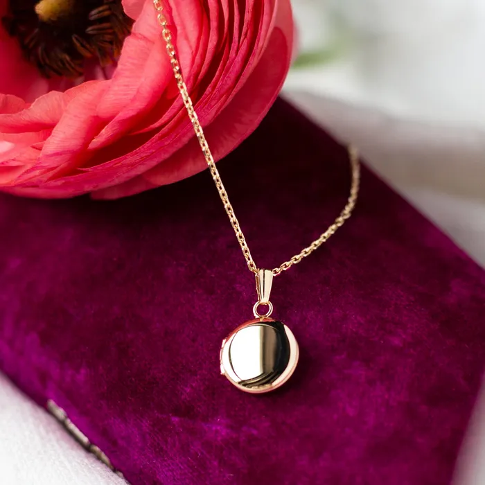 Marathon Necklaces 14k Yellow Gold Mini Round Locket Pendant
