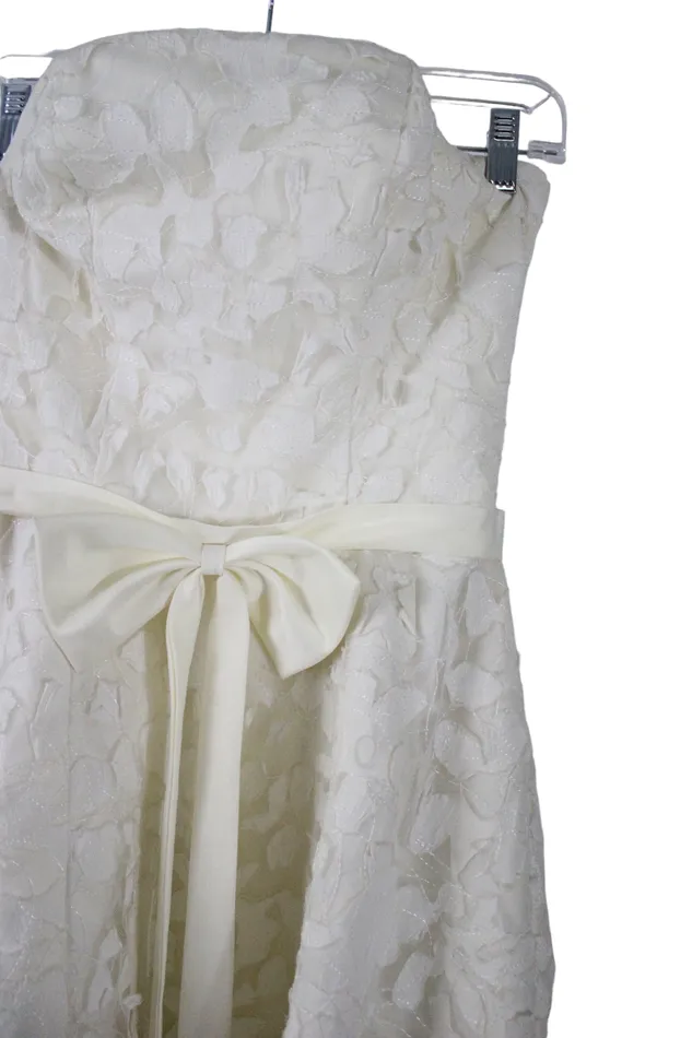 More Cream Lace Strapless Dress 4 More Earrings