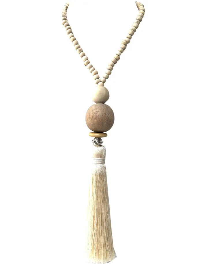 Necklaces Erika Pea Gilligan Short Tassel Necklace