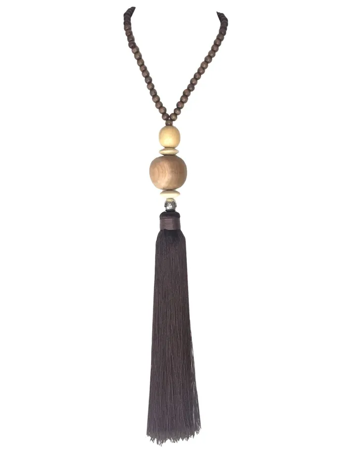 Necklaces Erika Pea Gilligan Short Tassel Necklace