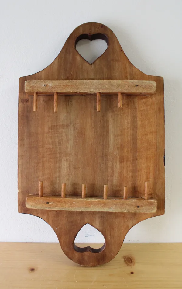 Necklaces Hanging Pegged Wooden Heart Board Jubilee Thrift