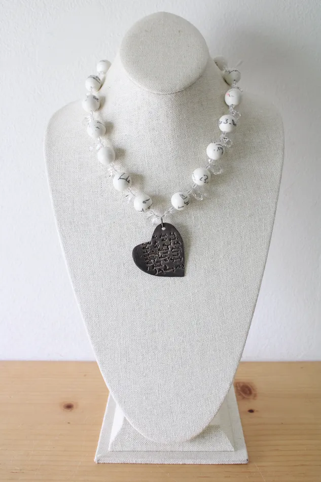Necklaces Jubilee Thrift White Lettering Beaded Heart Pendant Chunky Necklace Necklaces Jubilee Thrift White Lettering Beaded Heart Pendant Chunky Necklace