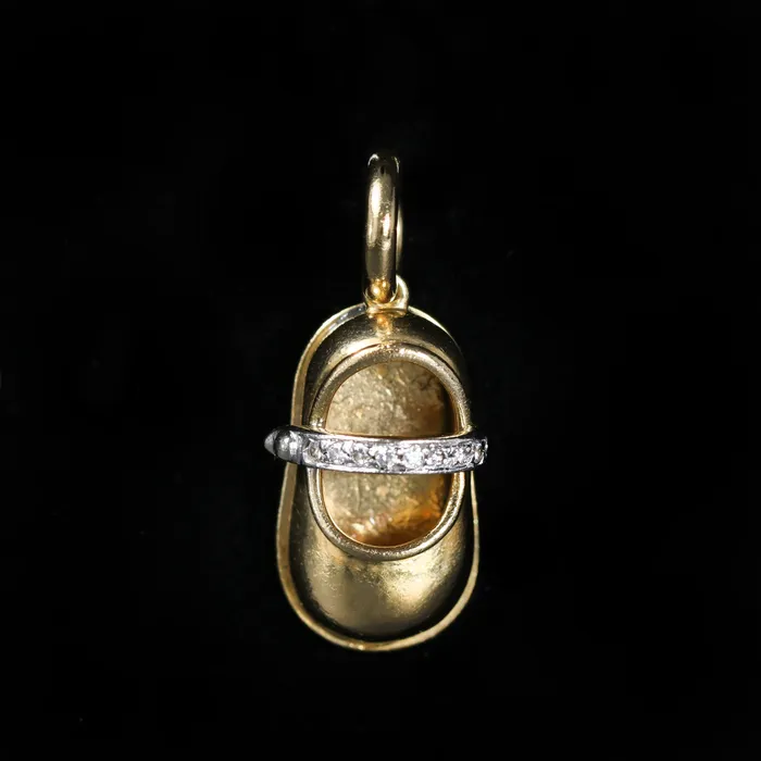 OTC PreStyled Sets Estate Aaron Basha 18K Gold and Diamond Baby Shoe Charm