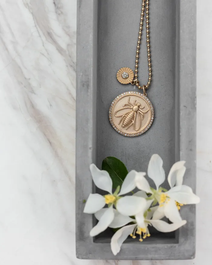 RACHEL LYNN CHICAGO Necklaces Yellow Gold and Diamond Bee Coin Pendant