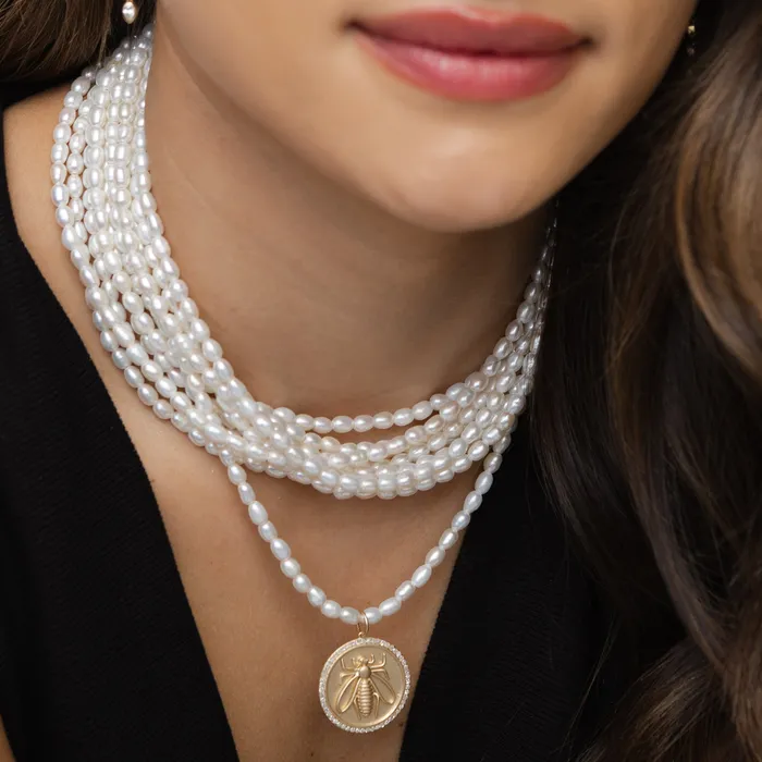 RACHEL LYNN CHICAGO Necklaces Yellow Gold and Diamond Bee Coin Pendant