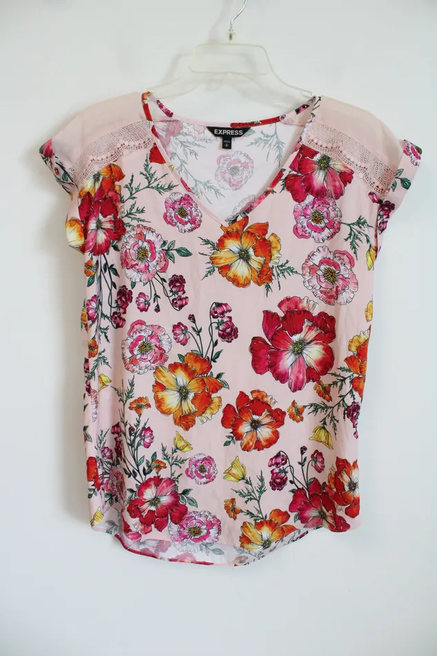 Rings Express Express Pink Floral Satin Blouse S