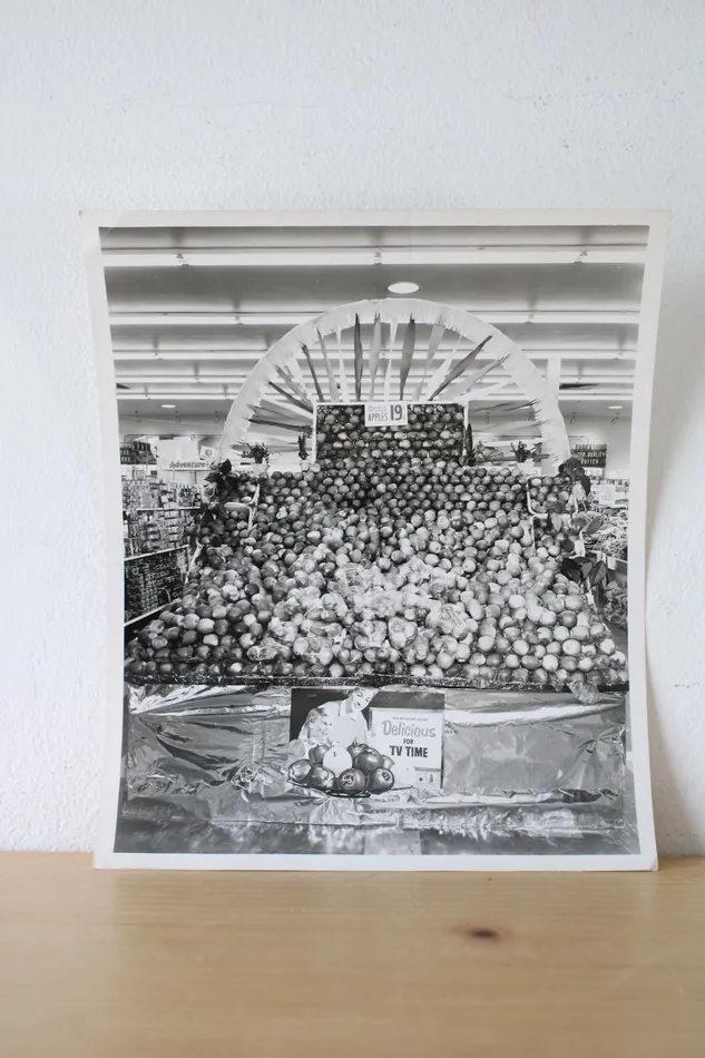 Rings Jubilee Thrift Vintage Lebanon PA Grocery Store Black White Photograph 8X10