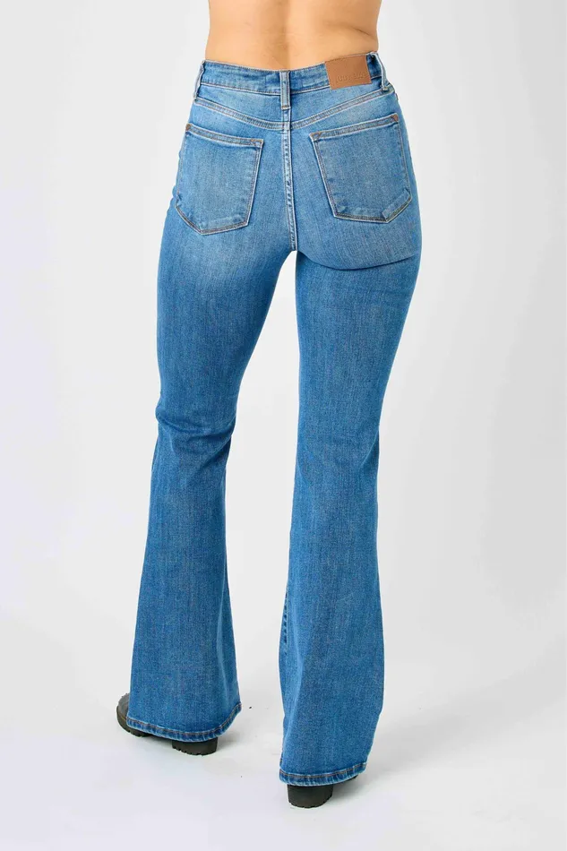Rings JUDY BLUE JUDY BLUE HIGH WAIST CLASSIC FLARE MEDIUM STONE Rings JUDY BLUE JUDY BLUE HIGH WAIST CLASSIC FLARE MEDIUM STONE