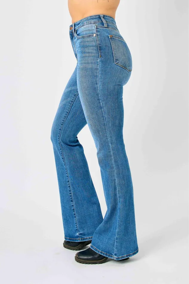 Rings JUDY BLUE JUDY BLUE HIGH WAIST CLASSIC FLARE MEDIUM STONE Rings JUDY BLUE JUDY BLUE HIGH WAIST CLASSIC FLARE MEDIUM STONE