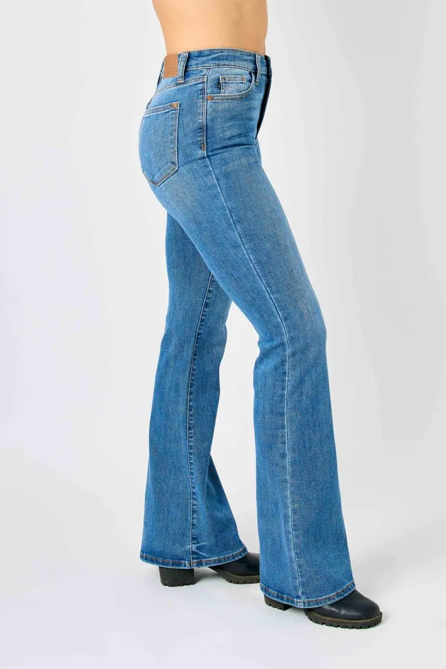 Rings JUDY BLUE JUDY BLUE HIGH WAIST CLASSIC FLARE MEDIUM STONE Rings JUDY BLUE JUDY BLUE HIGH WAIST CLASSIC FLARE MEDIUM STONE