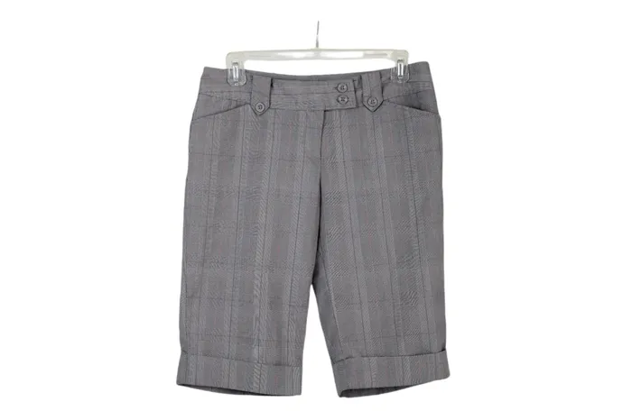 Tracy Evans Limited Plaid Shorts 7 Tracy Evans Earrings
