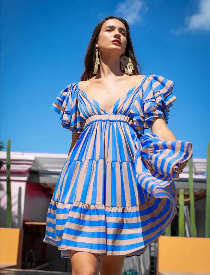 VALE SHORT DRESS STRIPE Erika Pea Earrings VALE SHORT DRESS STRIPE Erika Pea Earrings