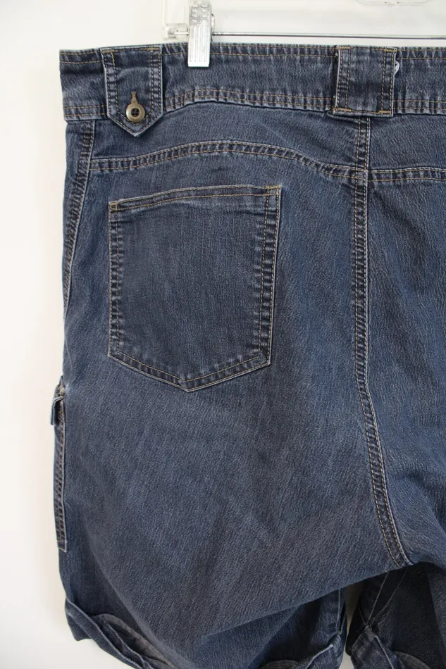 VF Jeanswear Denim Cargo Shorts 18W Jubilee Thrift Earrings