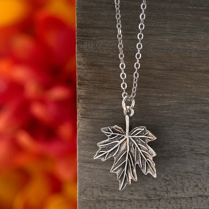 Vintage Maple Leaf Gift Set Chadds Ford Jewelry Earrings