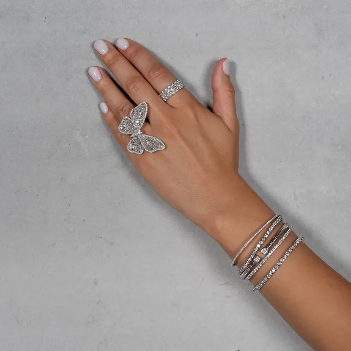 White Gold and Diamond Bezel Set Stretch Tennis Bracelet 400cts RACHEL LYNN CHICAGO Bracelets